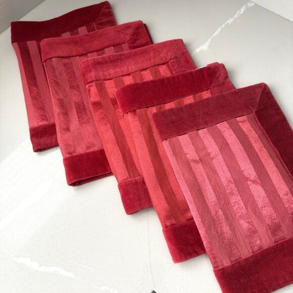Pier 1 Imports Set of 5 Red Placemats Velvet Stripes Holiday Any Party 13X19" - Picture 1 of 8